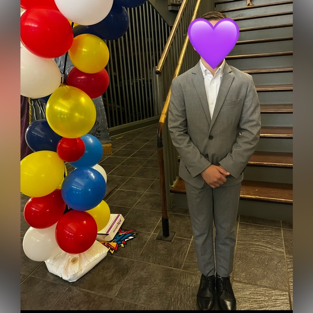 Izod Suit size kids 10 Regular